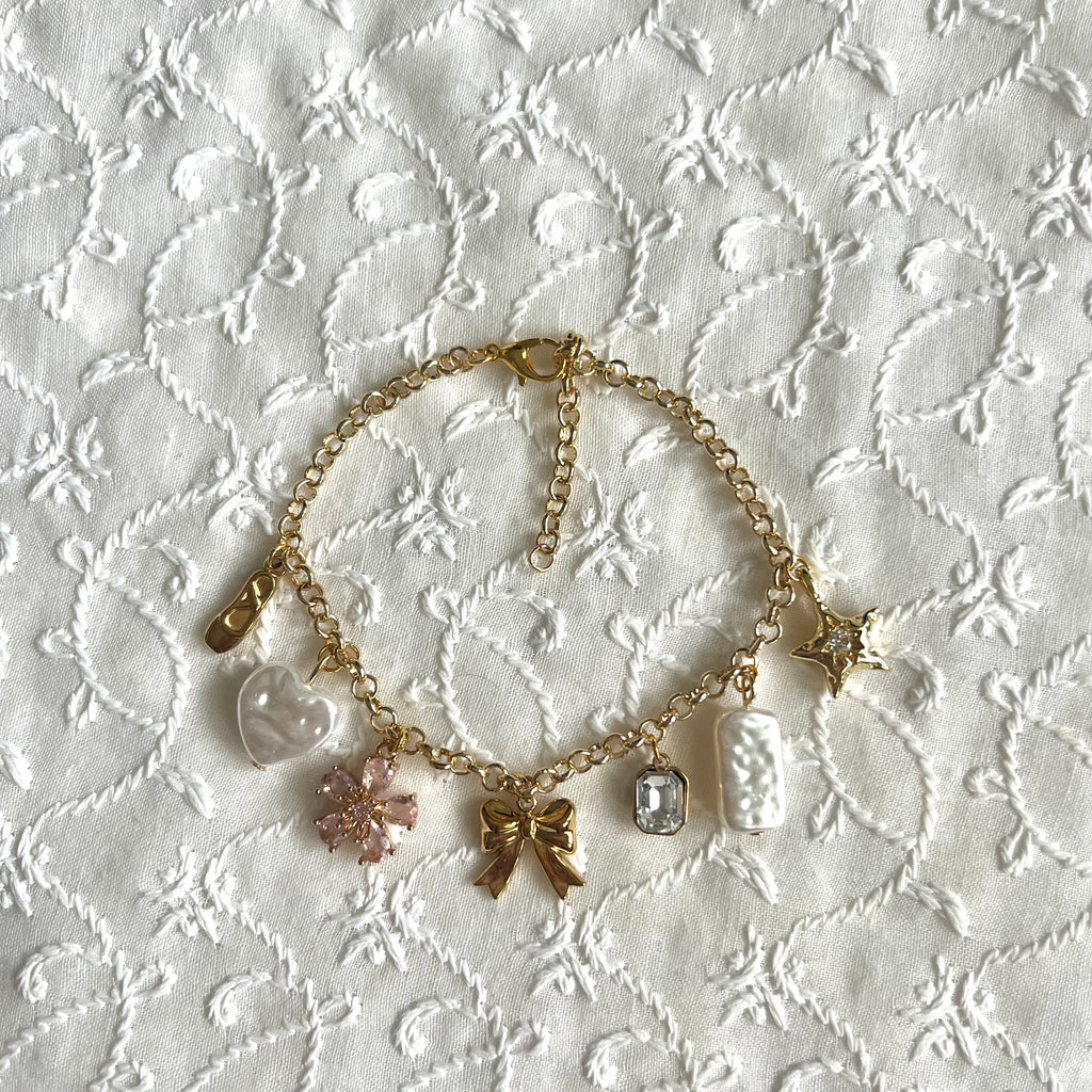 Little desire bracelet